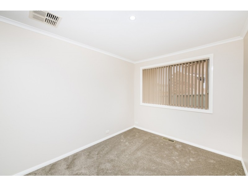 43 Kinsella Street, Queanbeyan NSW 2620