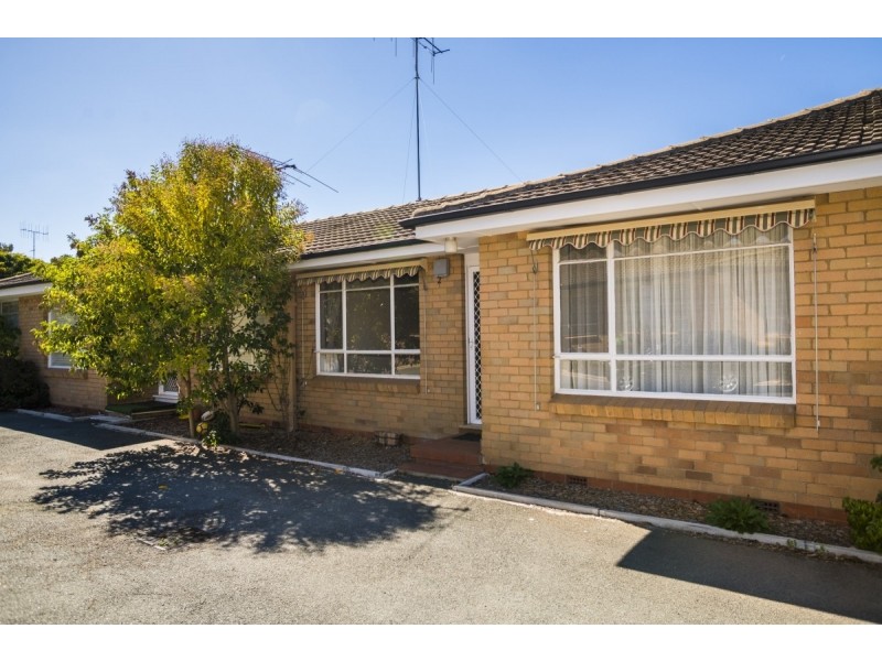 2/71 Tharwa Road, Queanbeyan NSW 2620