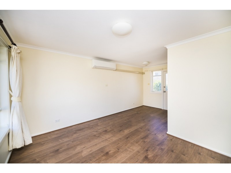 2/71 Tharwa Road, Queanbeyan NSW 2620