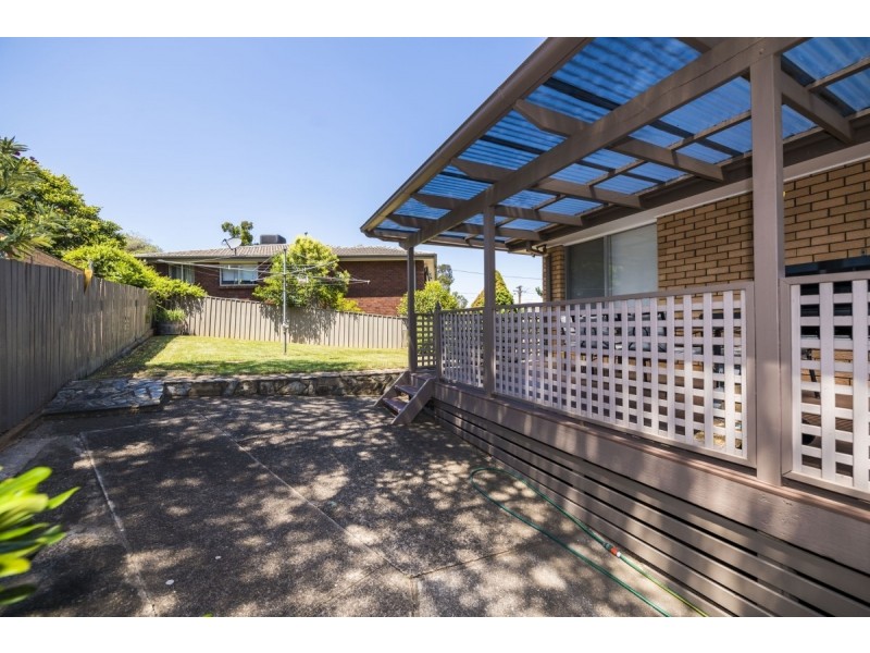 64 Pindari Crescent, Queanbeyan NSW 2620