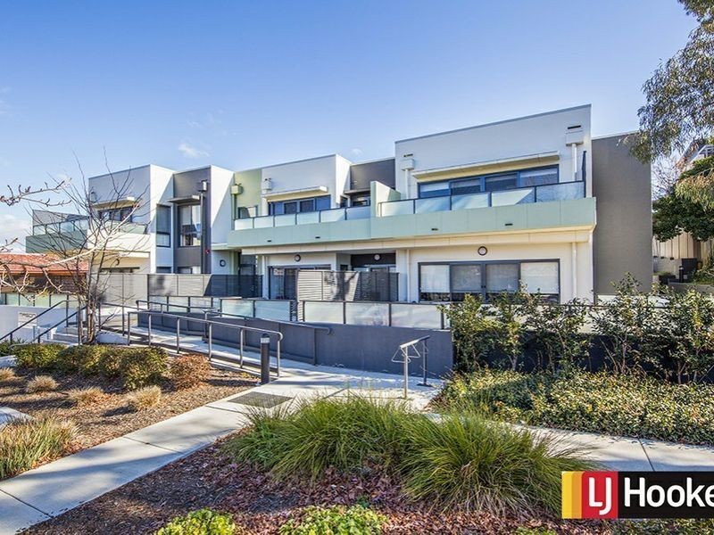 2/9 Stornaway Road, Queanbeyan NSW 2620