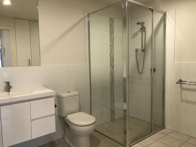 2/9 Stornaway Road, Queanbeyan NSW 2620