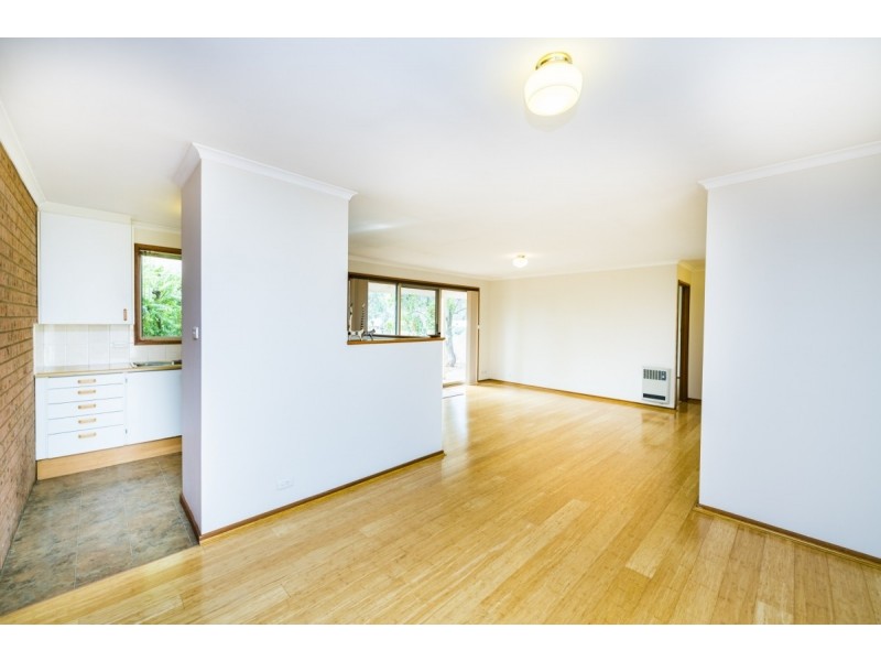 12/23 Elm Way, Jerrabomberra NSW 2619