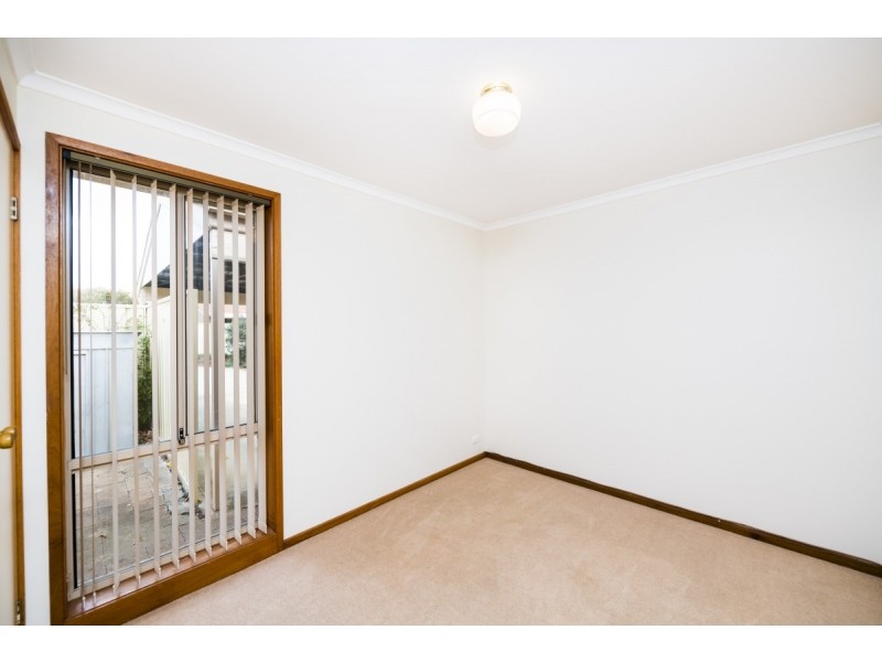 12/23 Elm Way, Jerrabomberra NSW 2619