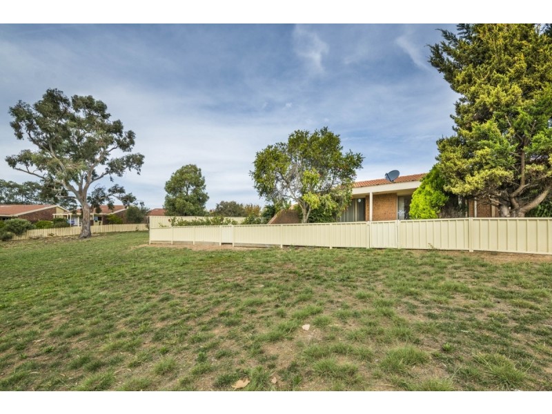 12/23 Elm Way, Jerrabomberra NSW 2619