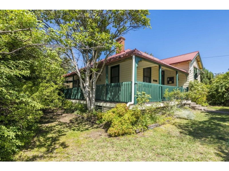 35 Derrima Road, Queanbeyan NSW 2620