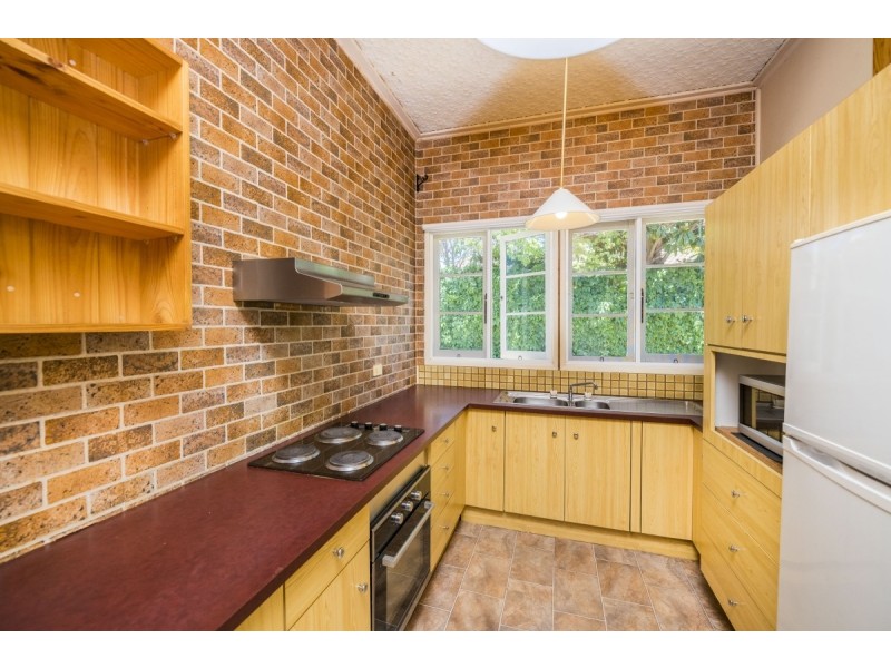 35 Derrima Road, Queanbeyan NSW 2620