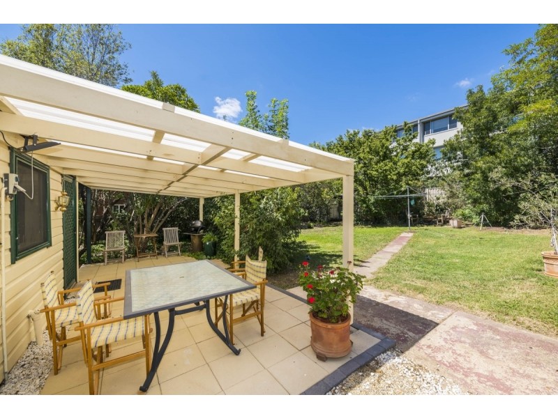 35 Derrima Road, Queanbeyan NSW 2620