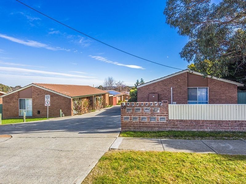 4/30 Mowatt Street, Queanbeyan NSW 2620
