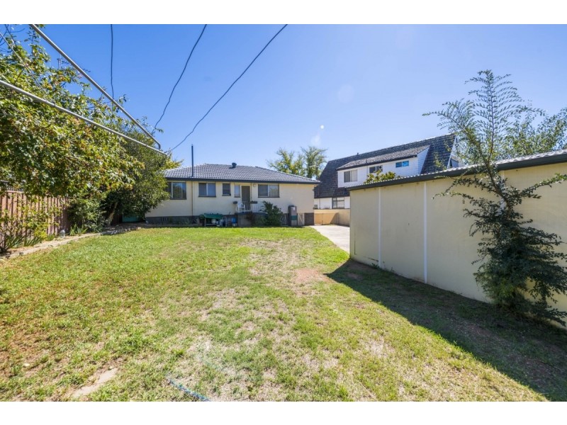29 Christopher Crescent, Queanbeyan NSW 2620
