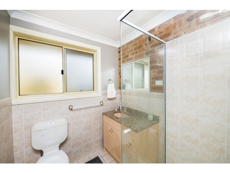 4/25 Uriarra Road, Queanbeyan NSW 2620