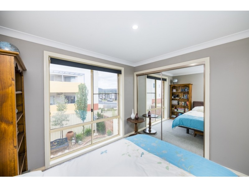 4/25 Uriarra Road, Queanbeyan NSW 2620