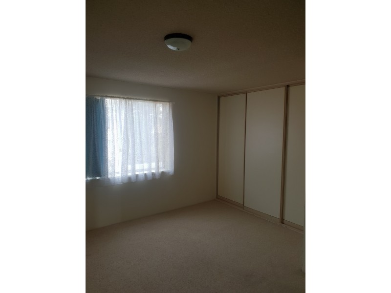 14/15 Crest Road, Queanbeyan NSW 2620