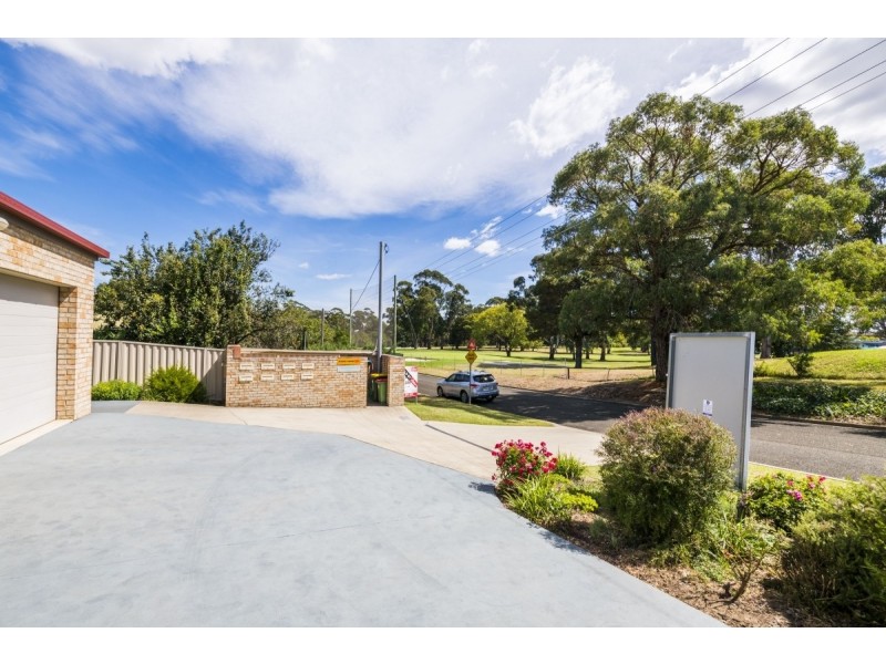 1/9 Dodsworth Street, Queanbeyan NSW 2620