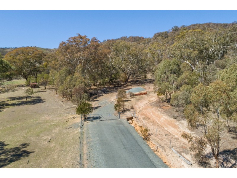 15 Francis Lane, Royalla NSW 2620
