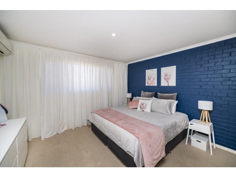 8/1 Hakea Street, Queanbeyan NSW 2620
