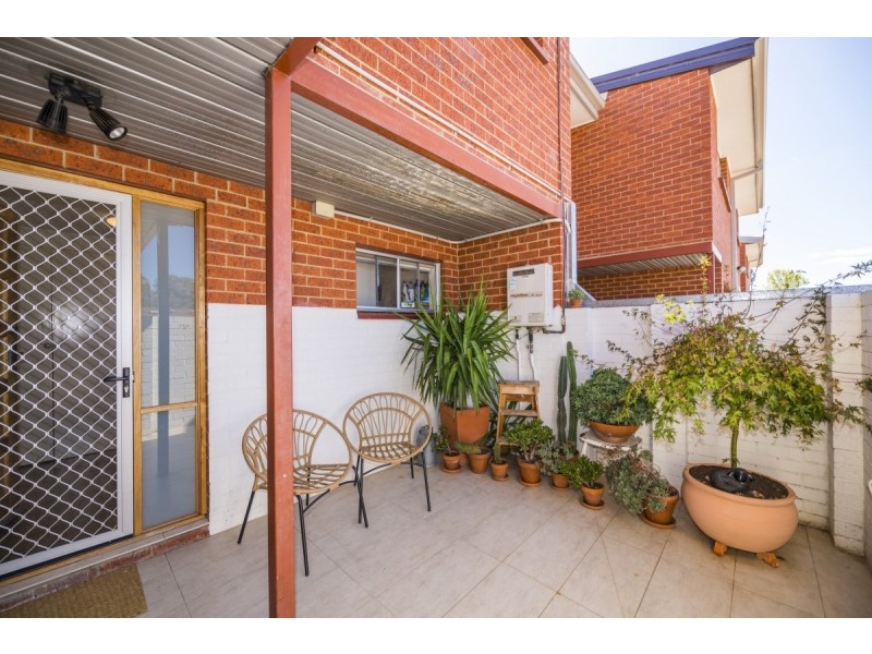 8/1 Hakea Street, Queanbeyan NSW 2620