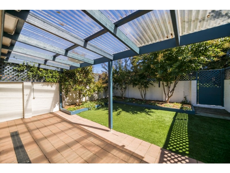 8/1 Hakea Street, Queanbeyan NSW 2620