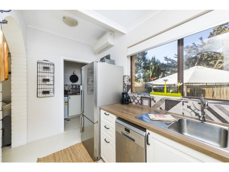 1/27 Mowatt Street, Queanbeyan NSW 2620