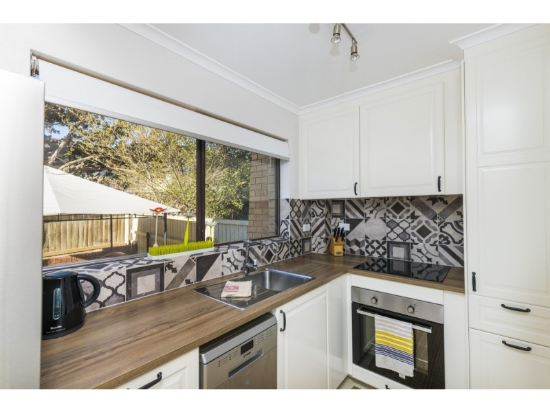 1/27 Mowatt Street, Queanbeyan NSW 2620