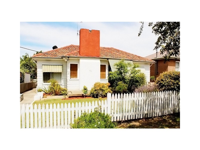 20 McIntosh Street, Queanbeyan NSW 2620