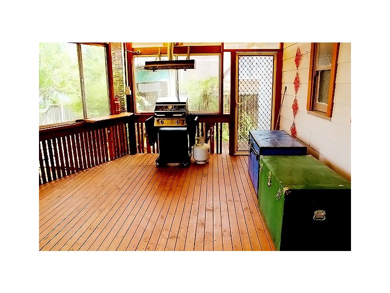 20 McIntosh Street, Queanbeyan NSW 2620