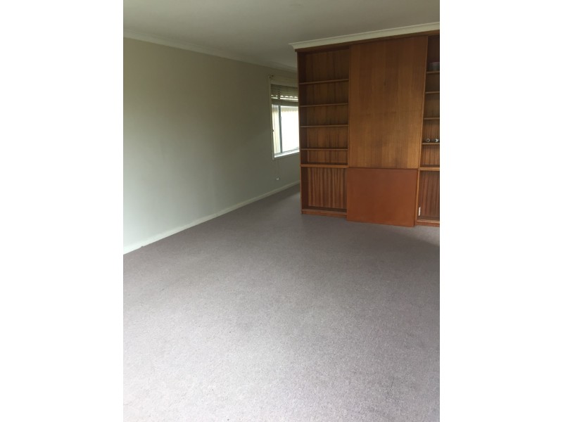 39 Early Street, Queanbeyan East NSW 2620