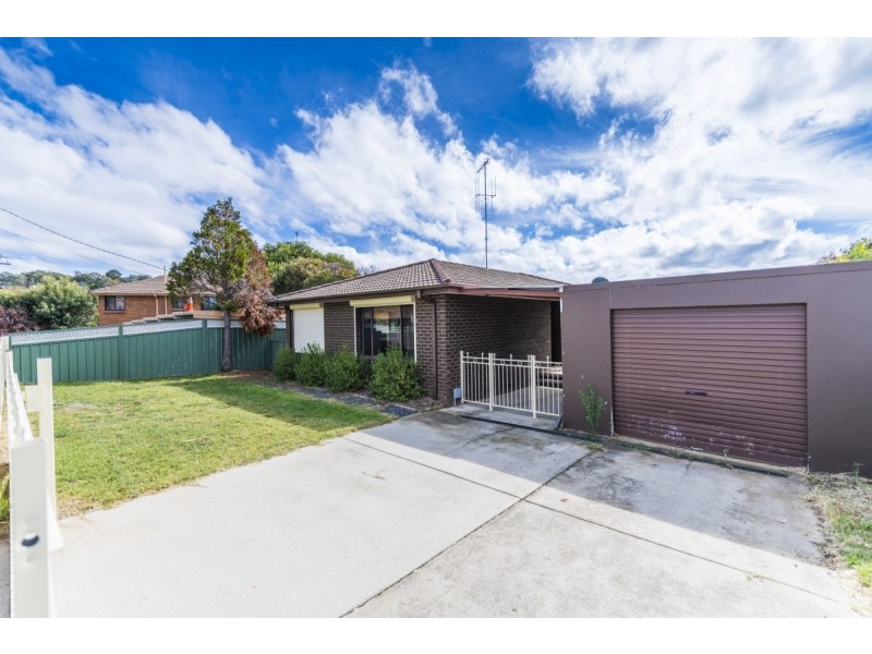 69 Fergus Road, Queanbeyan NSW 2620