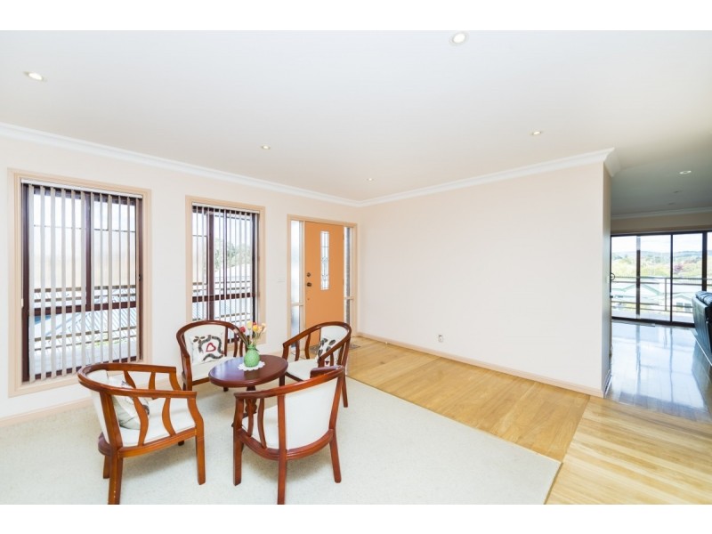65 The Crescent, Queanbeyan NSW 2620