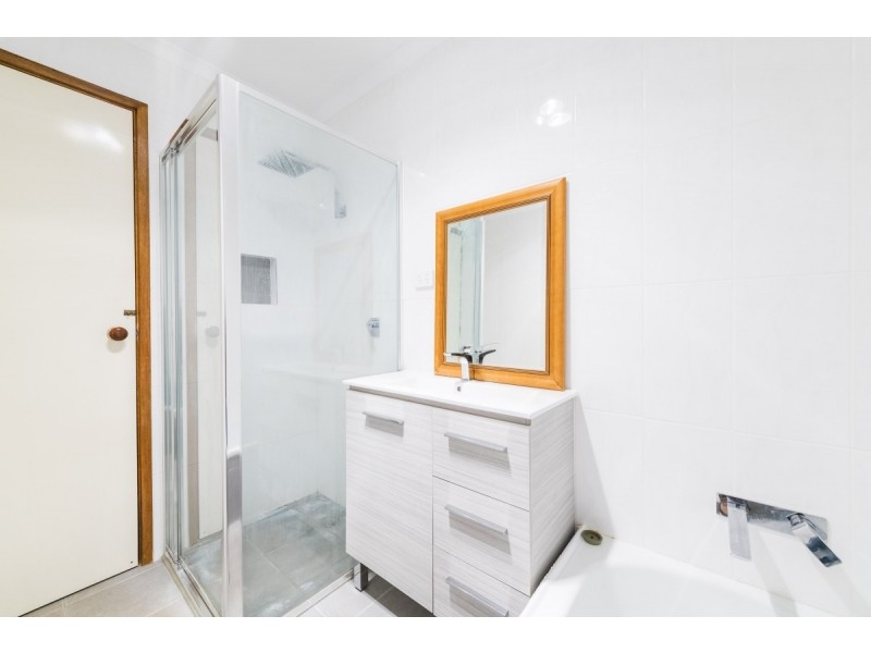 11/116 Henderson Road, Queanbeyan NSW 2620