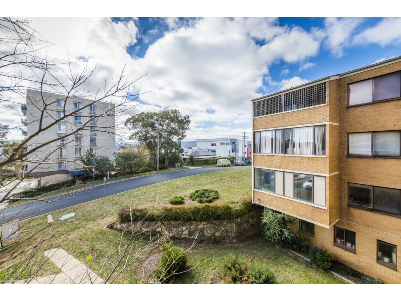 11/83 Derrima Road, Queanbeyan NSW 2620