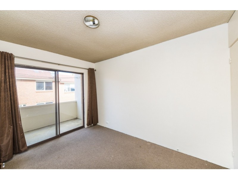 11/83 Derrima Road, Queanbeyan NSW 2620