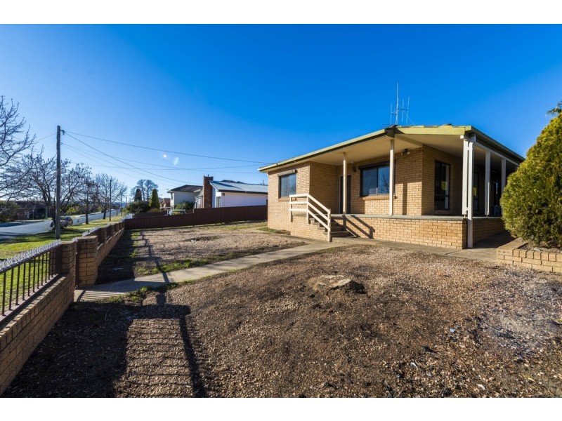 2 Charles Street, Queanbeyan NSW 2620