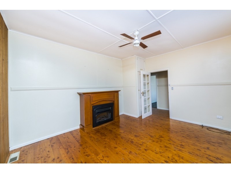 81 Cooma Street, Queanbeyan NSW 2620