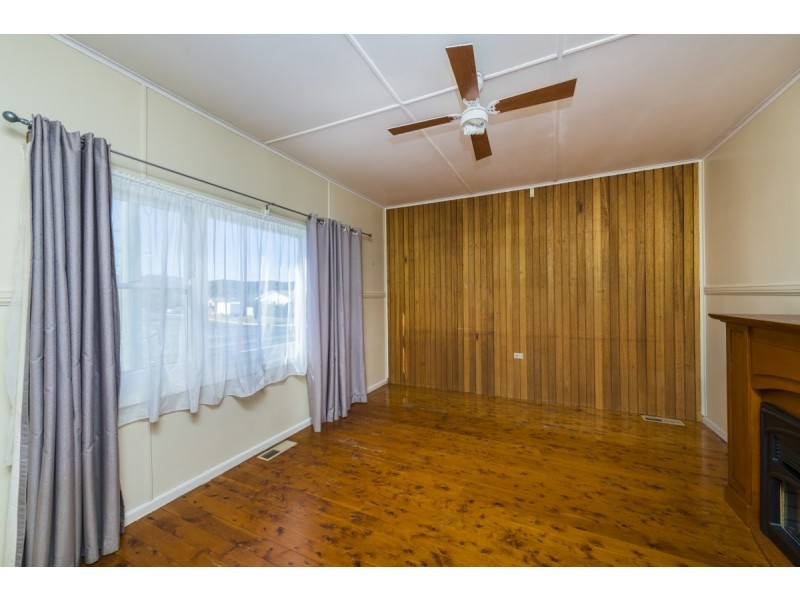 81 Cooma Street, Queanbeyan NSW 2620