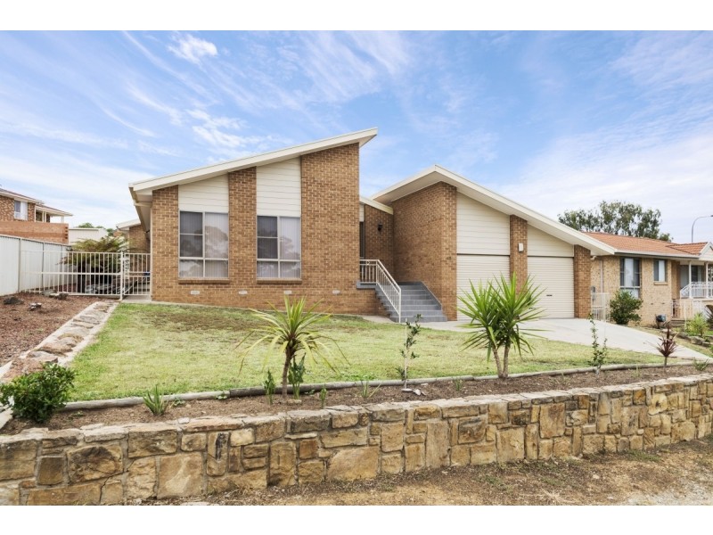 43 Kinsella Street, Queanbeyan NSW 2620