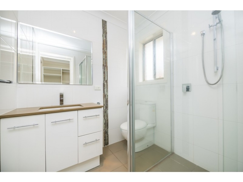 43 Kinsella Street, Queanbeyan NSW 2620