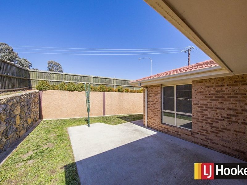 15 Telopea Place, Queanbeyan West NSW 2620