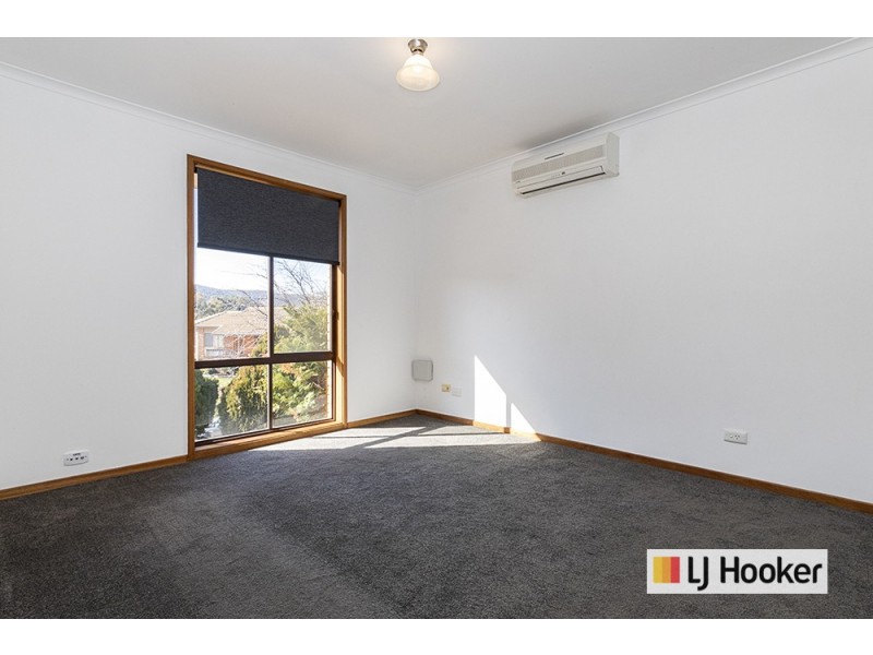 4 Swan Place, Queanbeyan NSW 2620