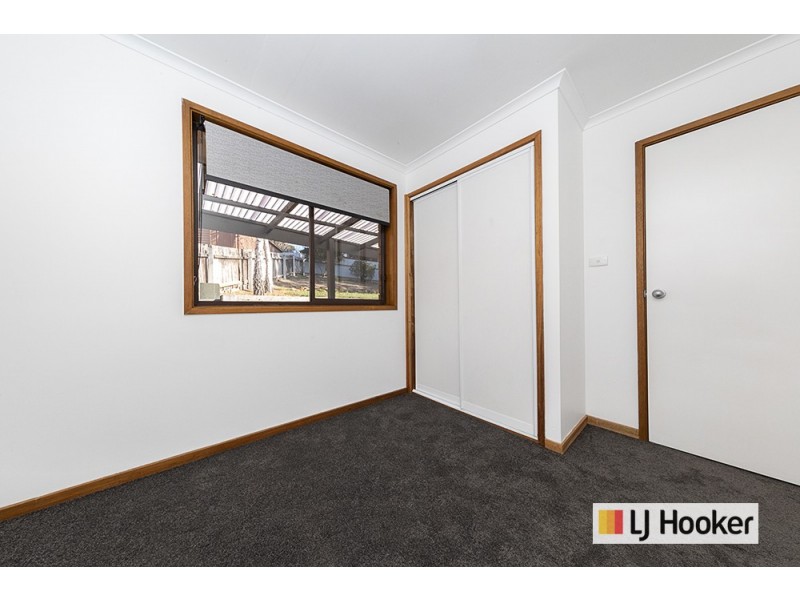 4 Swan Place, Queanbeyan NSW 2620