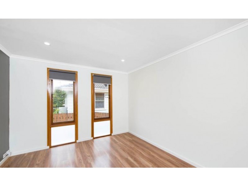 40 Boronia Crescent, Karabar NSW 2620