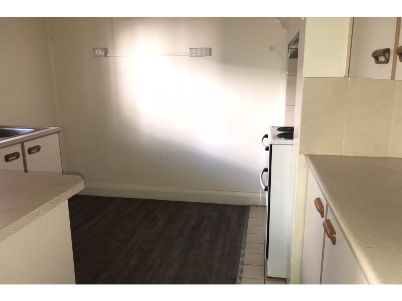 2/154 Monaro Street, Queanbeyan NSW 2620
