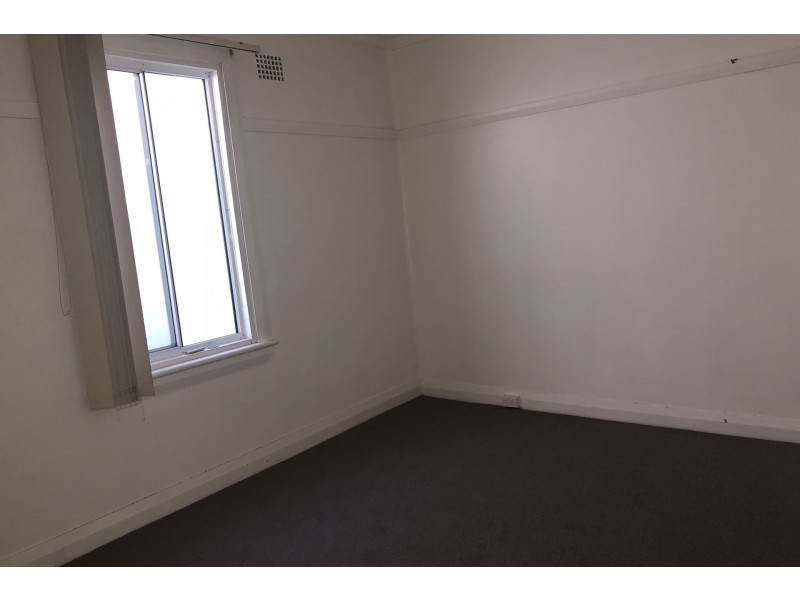 2/154 Monaro Street, Queanbeyan NSW 2620