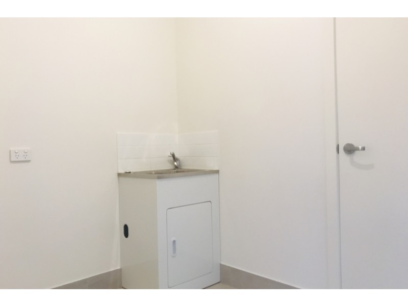 1/12 Uriarra Road, Queanbeyan NSW 2620