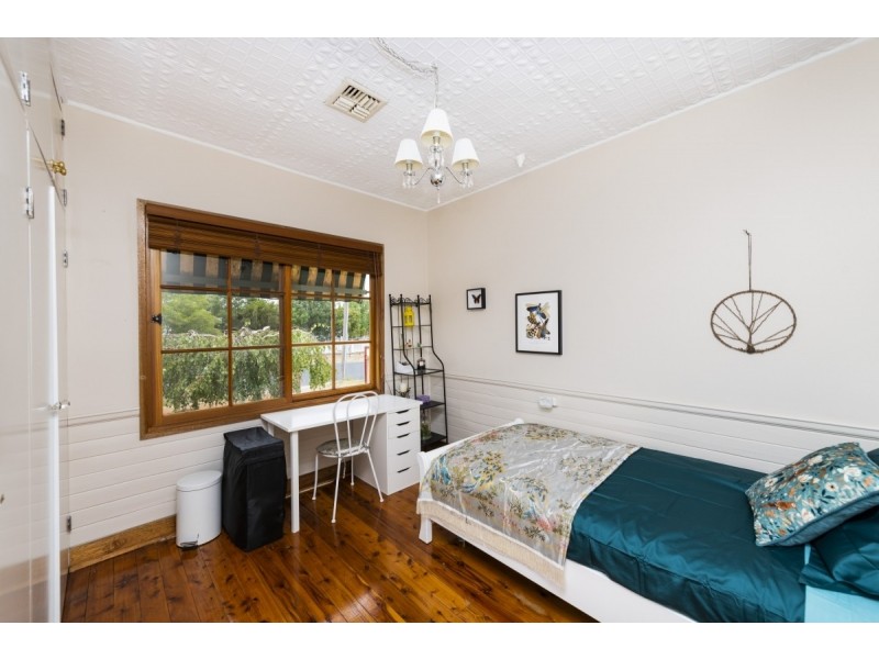 65 Stornaway Road, Queanbeyan NSW 2620