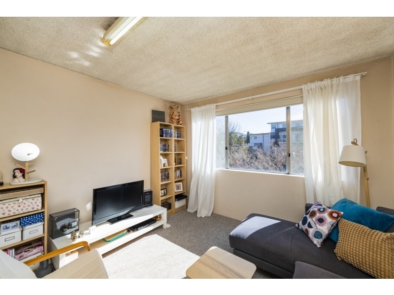 11/74-80 Collett Street, Queanbeyan NSW 2620