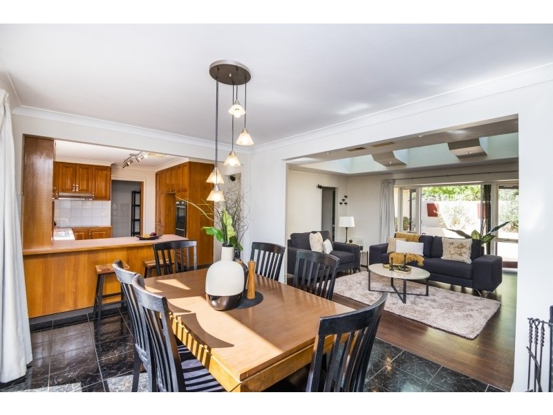 3 Phillip Avenue, Queanbeyan East NSW 2620