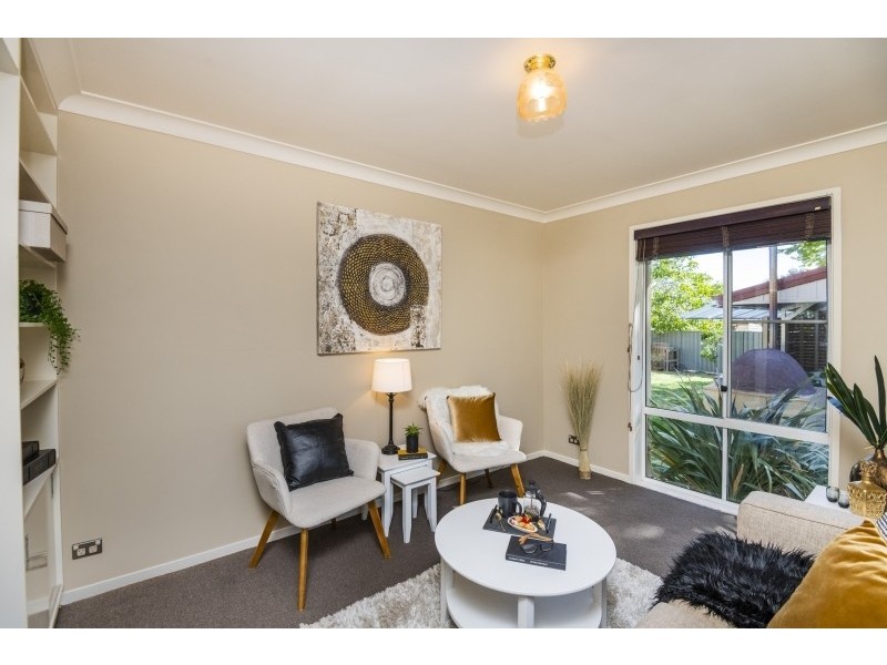 3 Phillip Avenue, Queanbeyan East NSW 2620