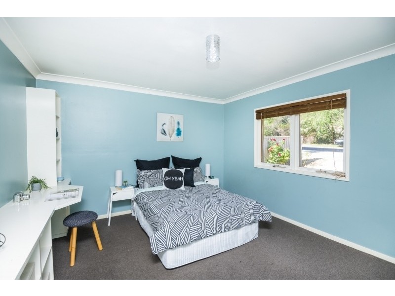 3 Phillip Avenue, Queanbeyan East NSW 2620