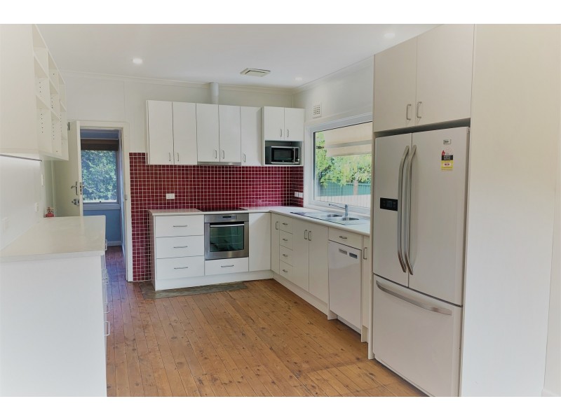 34 Thorpe Avenue, Queanbeyan NSW 2620